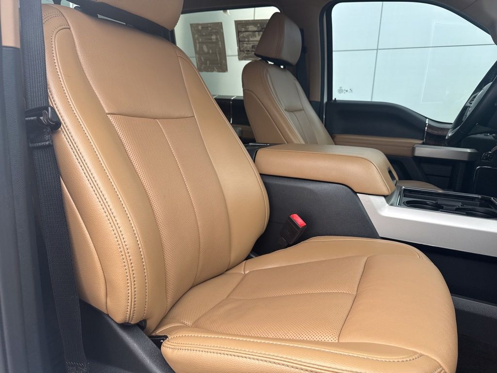 2022 Ford F-250 Super Duty LARIAT