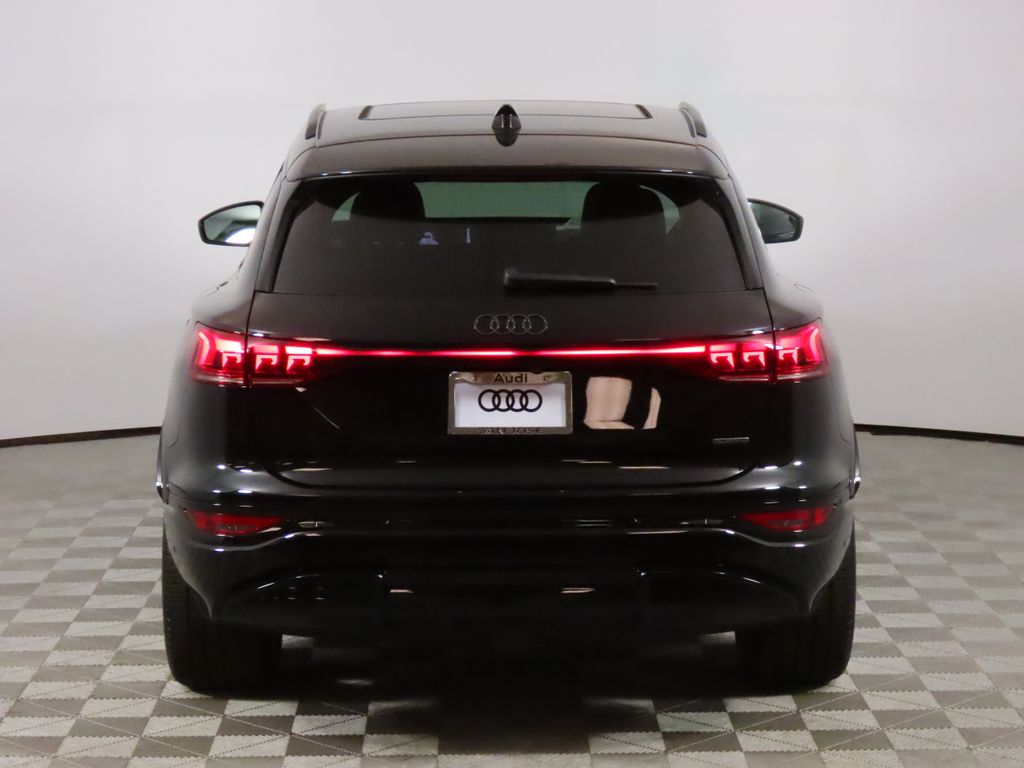 Thumbnail: 2027 Audi Q6 e-tron - 4