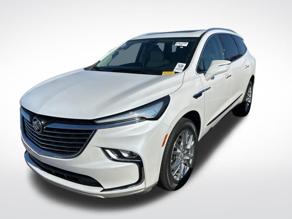 Used 2023 White Buick Essence image 7
