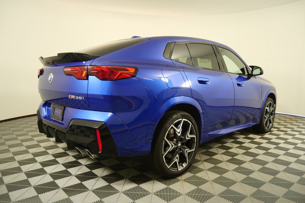 Thumbnail: 2025 BMW X2 - 3