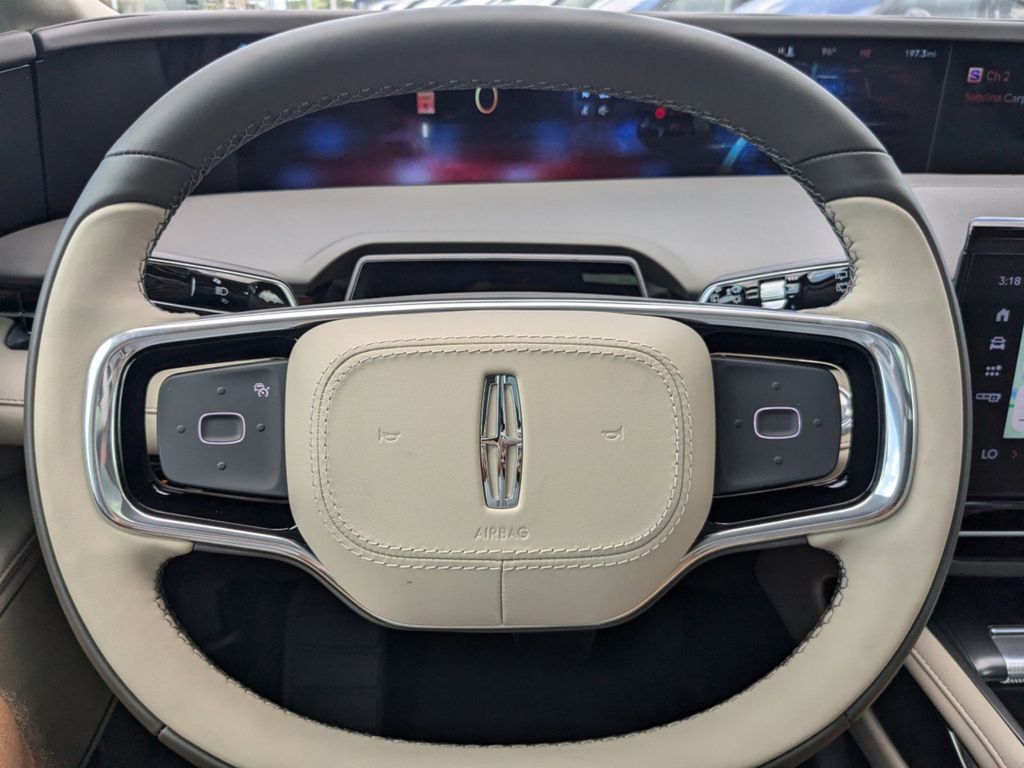 2025 Lincoln Nautilus Hybrid Premiere