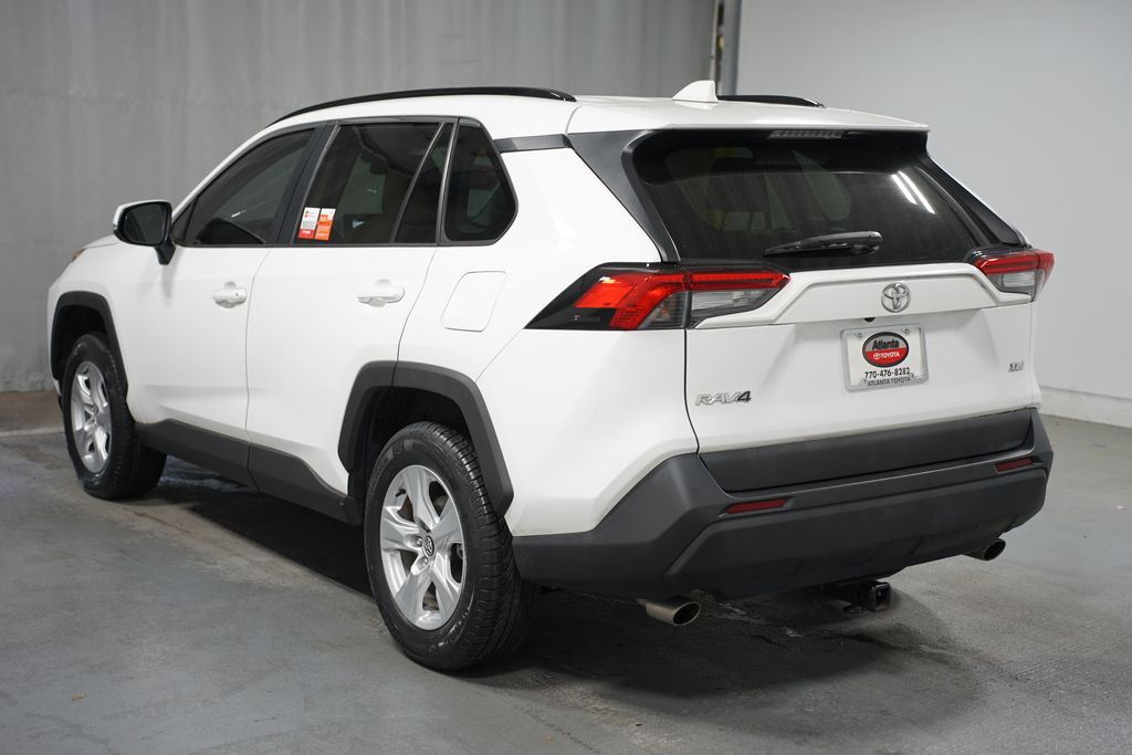 2020 Toyota RAV4 XLE 6