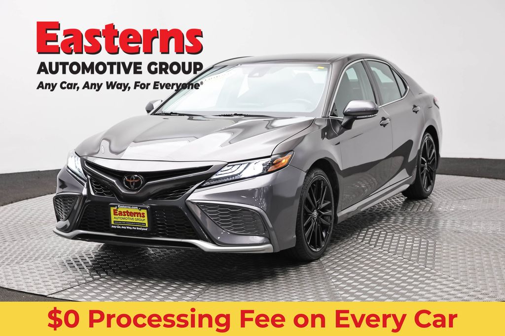 2023 Toyota Camry XSE's photo