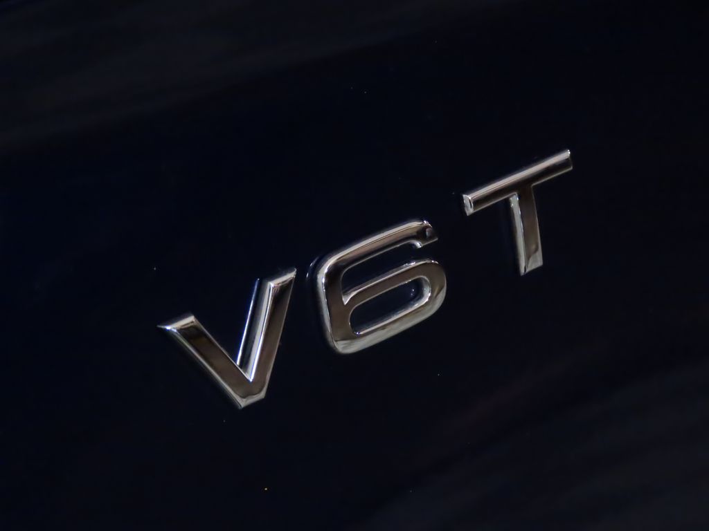 Thumbnail: 2018 Audi SQ5 - 10