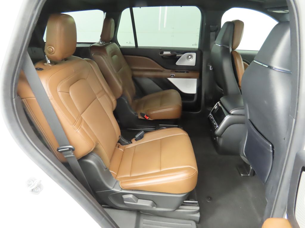 2020 Lincoln Aviator Reserve 23