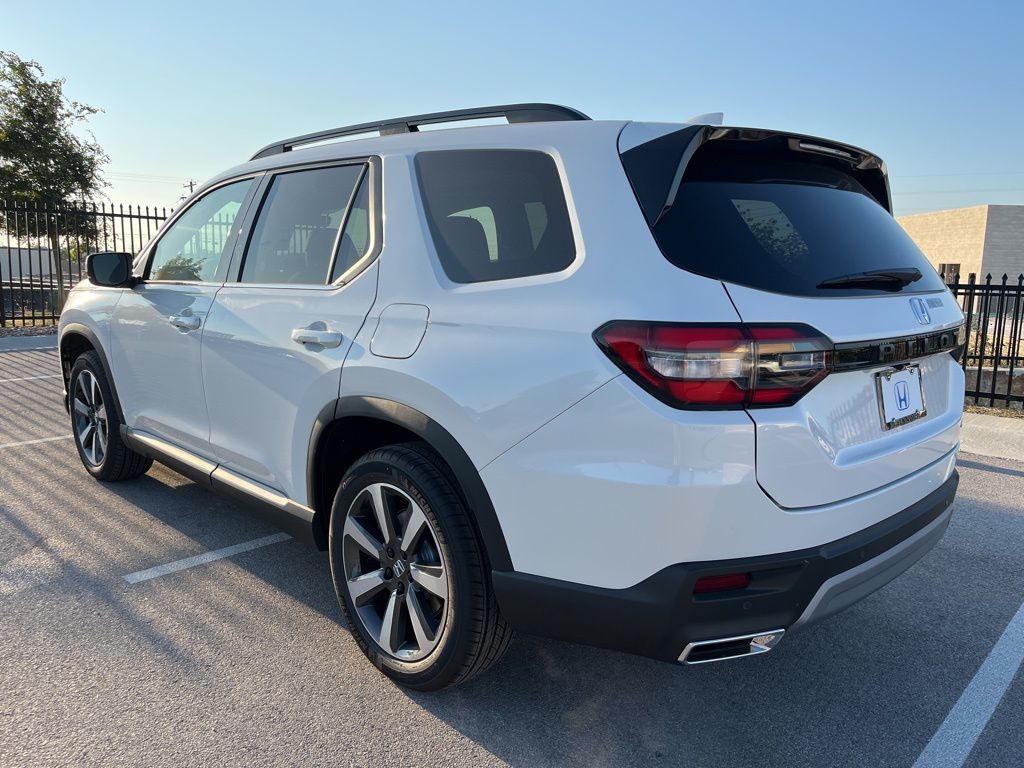 Thumbnail: 2025 Honda Pilot - 4