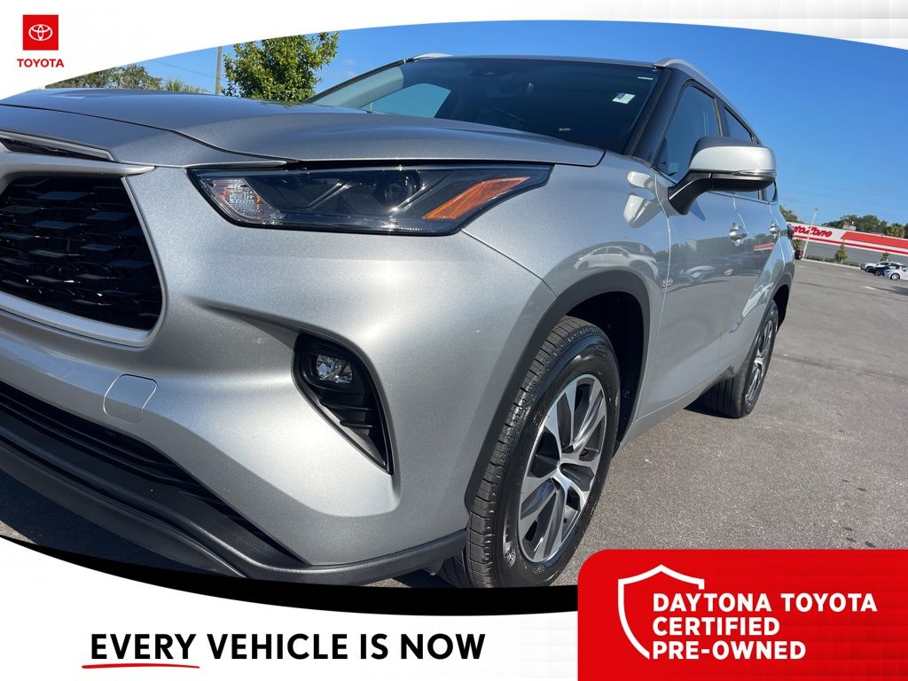 Certified 2024 Toyota Highlander XLE with VIN 5TDKDRAH8RS528952 for sale in Daytona Beach, FL