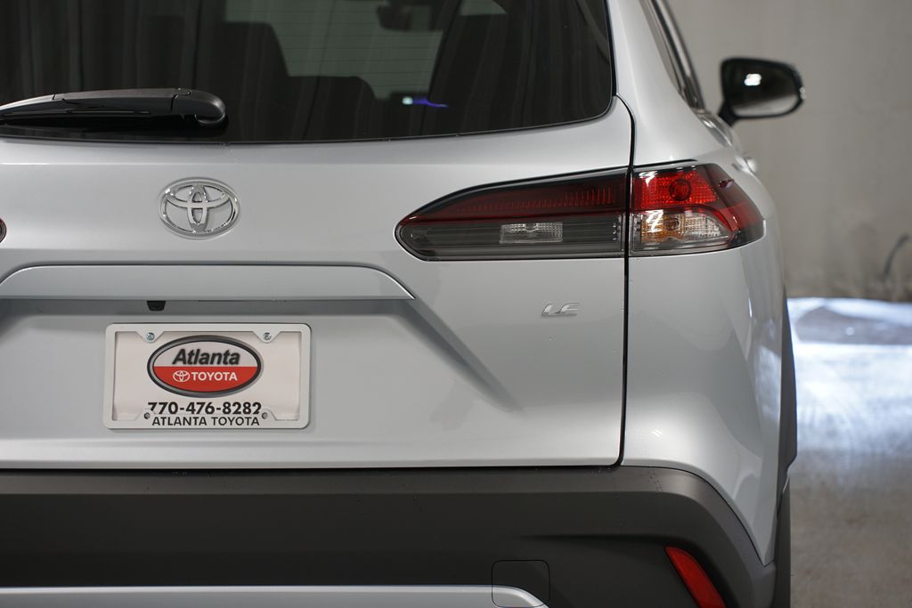 Thumbnail: 2026 Toyota Corolla Cross - 10