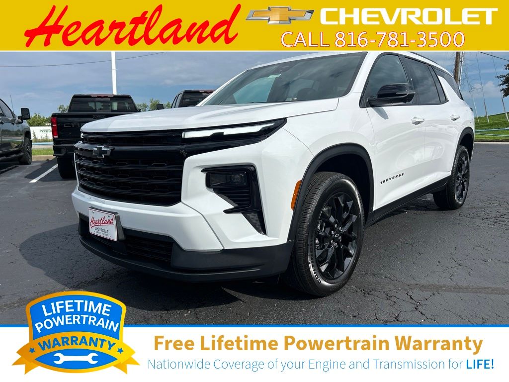 Summit White 2026 Chevrolet Traverse SUV / Crossover Four-Wheel Drive 8-Speed Automatic