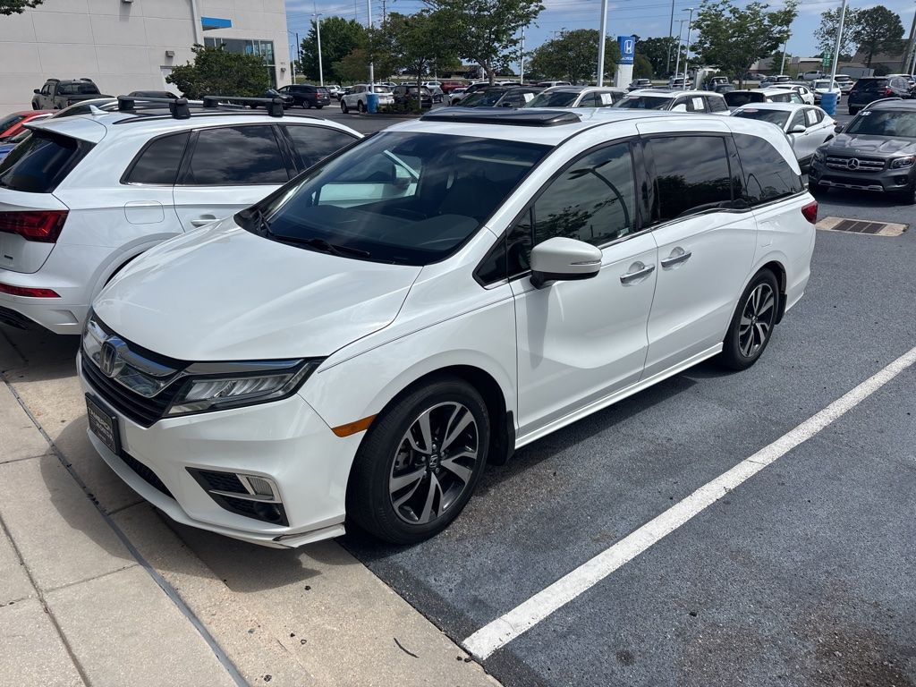 Platinum White Pearl 2020 Honda Odyssey Elite FWD Minivan Front-Wheel Drive Automatic