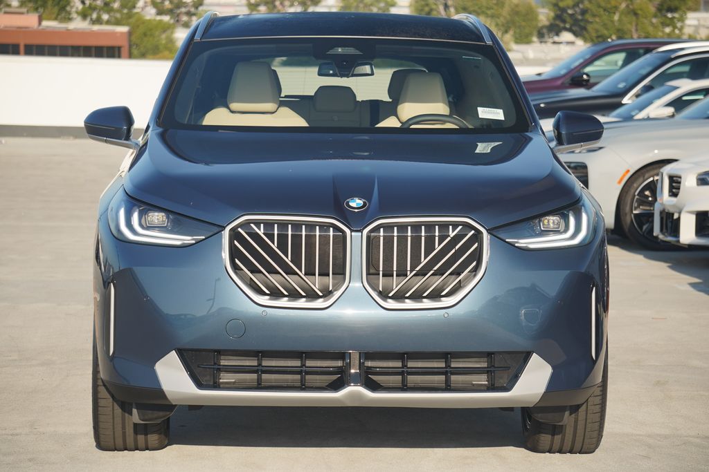 Thumbnail: 2026 BMW X3 - 2