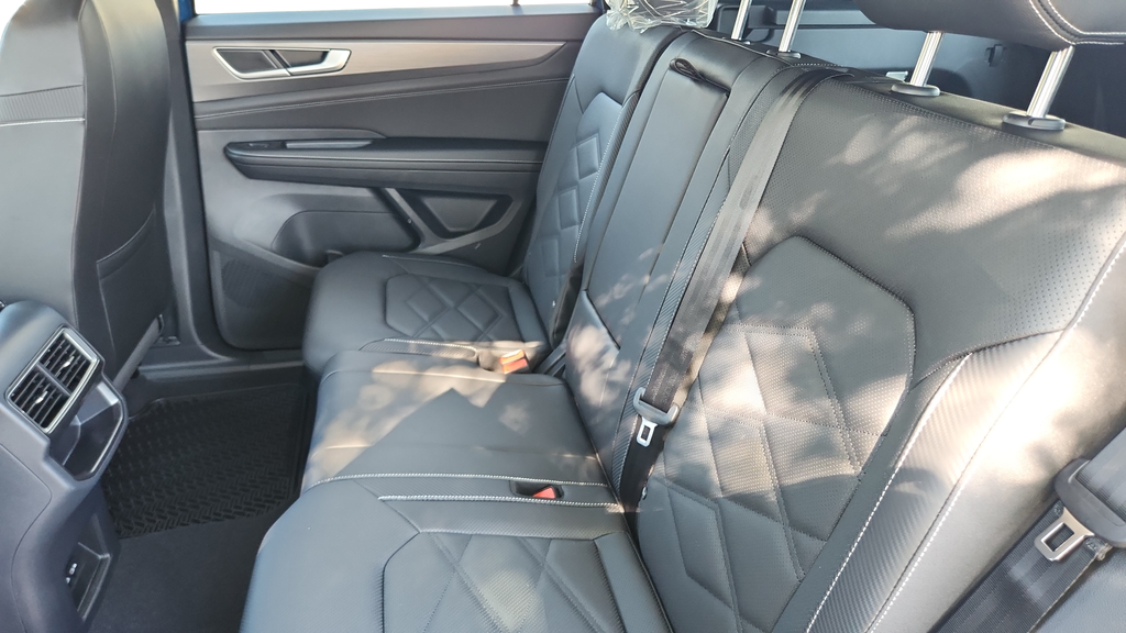 2026 Volkswagen Atlas Cross Sport