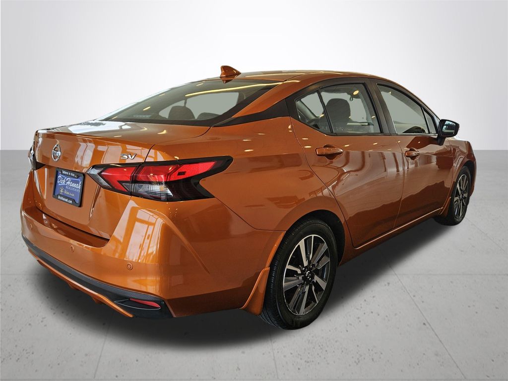 2021 Nissan Versa 1.6 SV