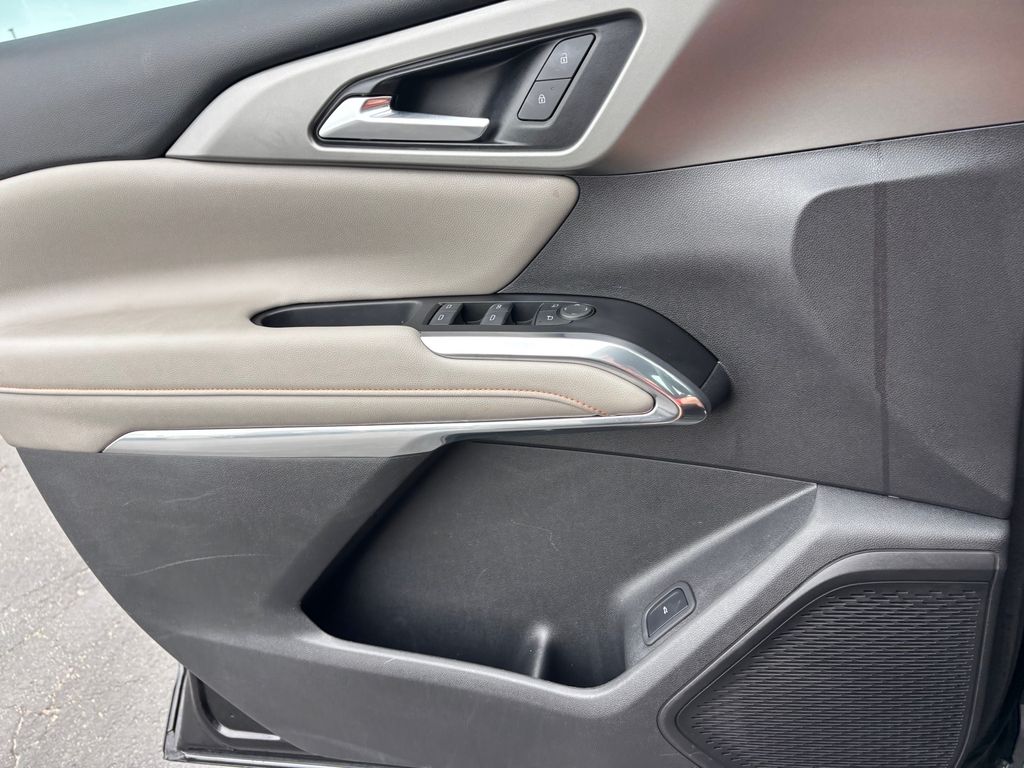 Used Car 2024 Chevrolet Traverse  Lt For Sale Under $40,000 In Austin, Texas