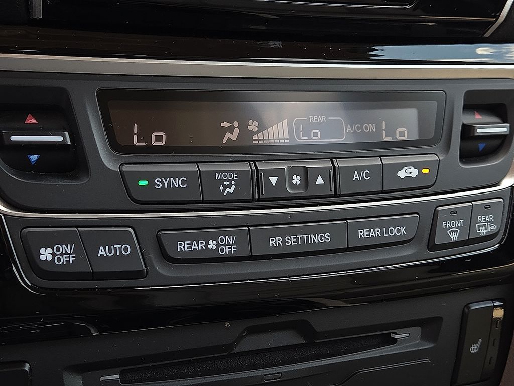 Used 2022 Honda Pilot Touring For Sale in Farmington, AR
