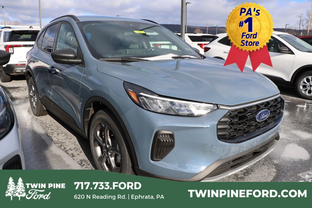 2025 Ford Escape ST-Line FWD