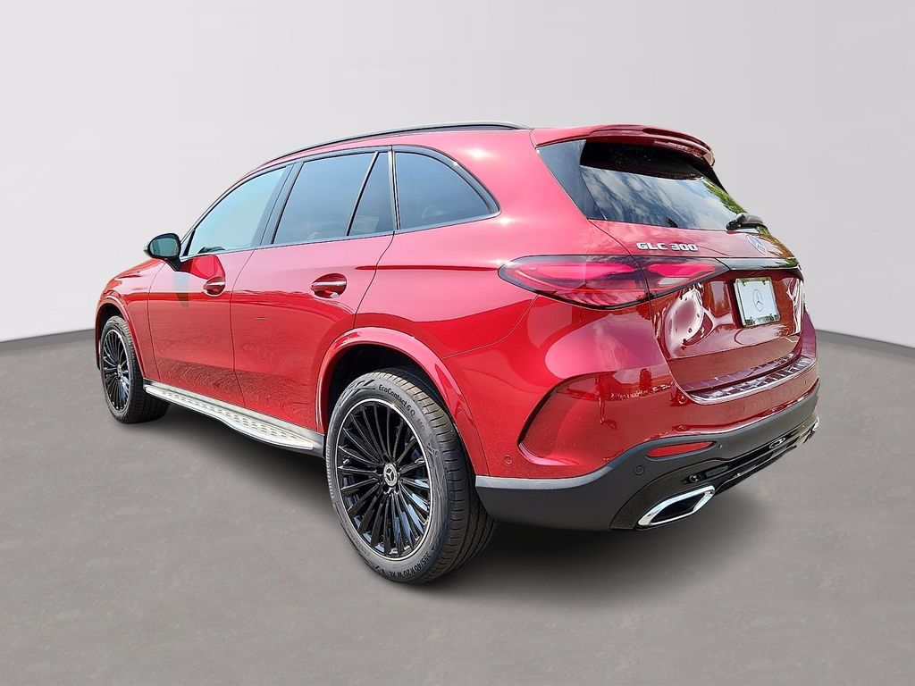 Thumbnail: 2027 Mercedes-Benz GLC - 4