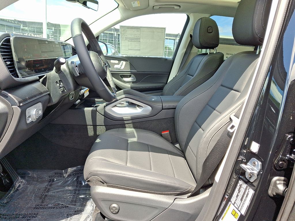 Thumbnail: 2026 Mercedes-Benz GLE - 10