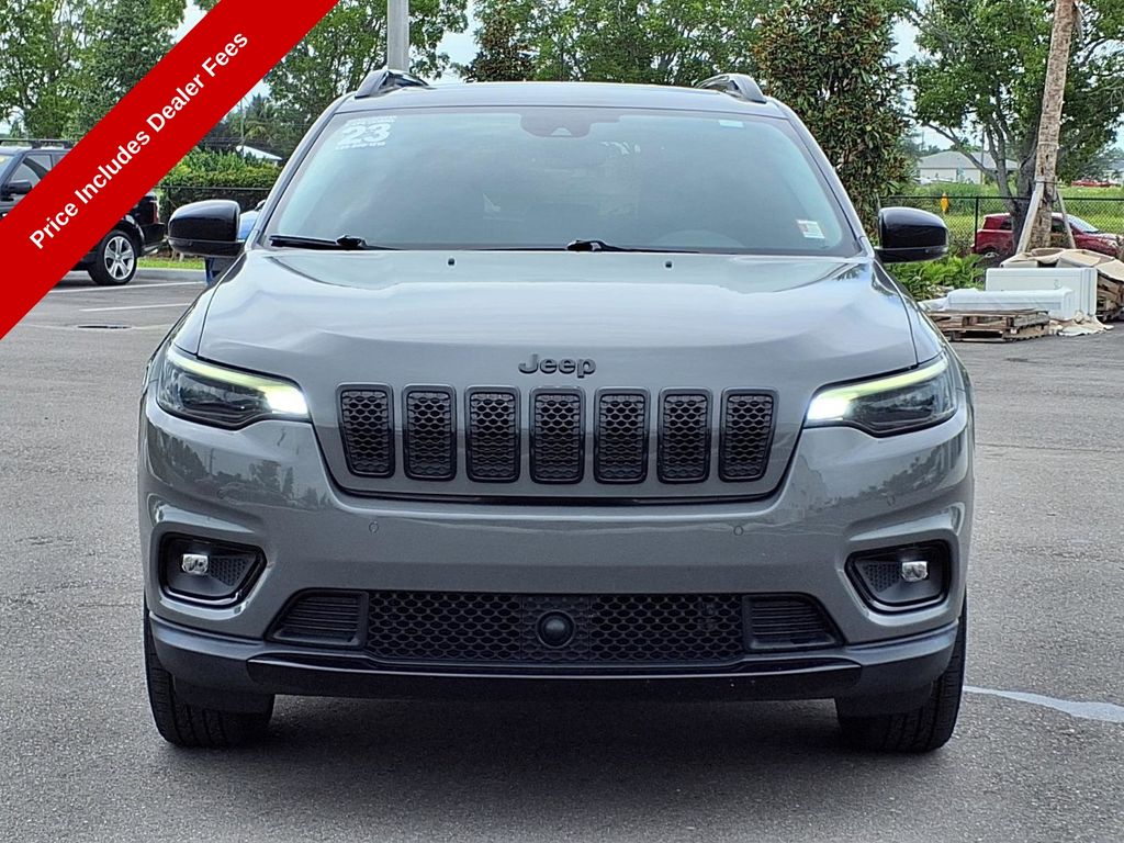 Used 2023 Jeep Cherokee SUV