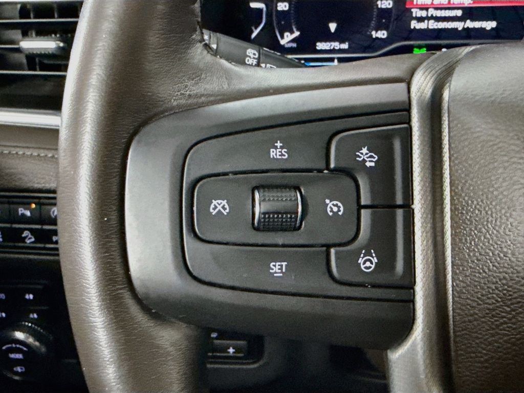 Thumbnail: 2023 GMC Yukon XL - 11
