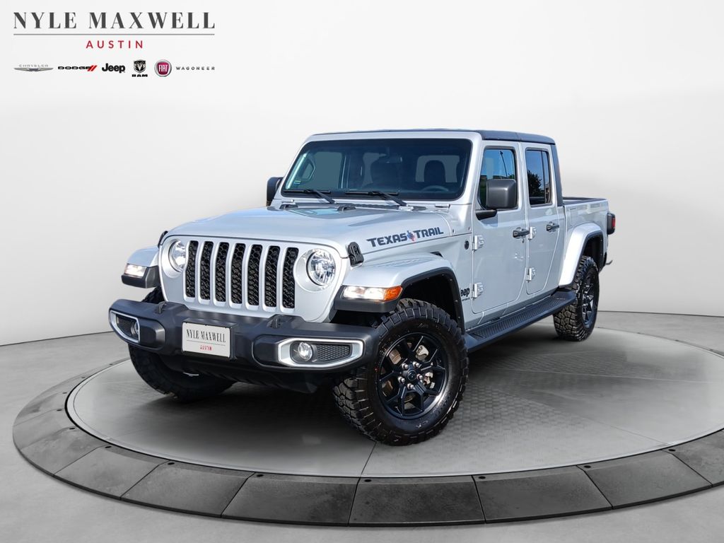 Used Car 2023 Jeep Gladiator  Texas Trail For Sale Under $35,000 In Austin, Texas