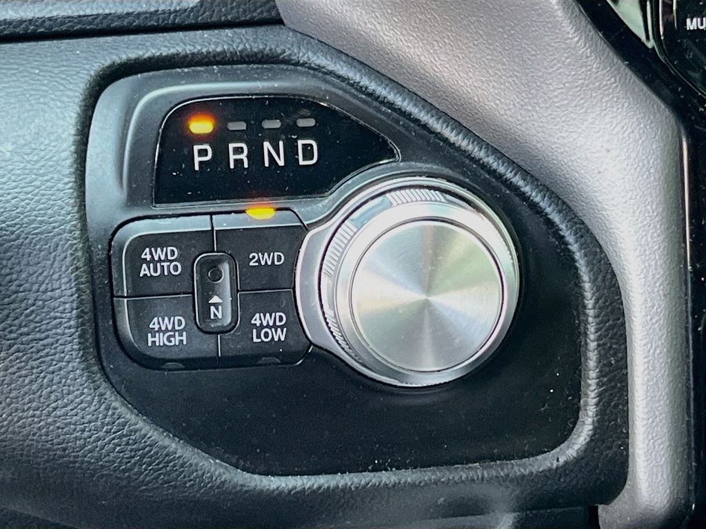 Used 2023 Black Ram Laramie image 17
