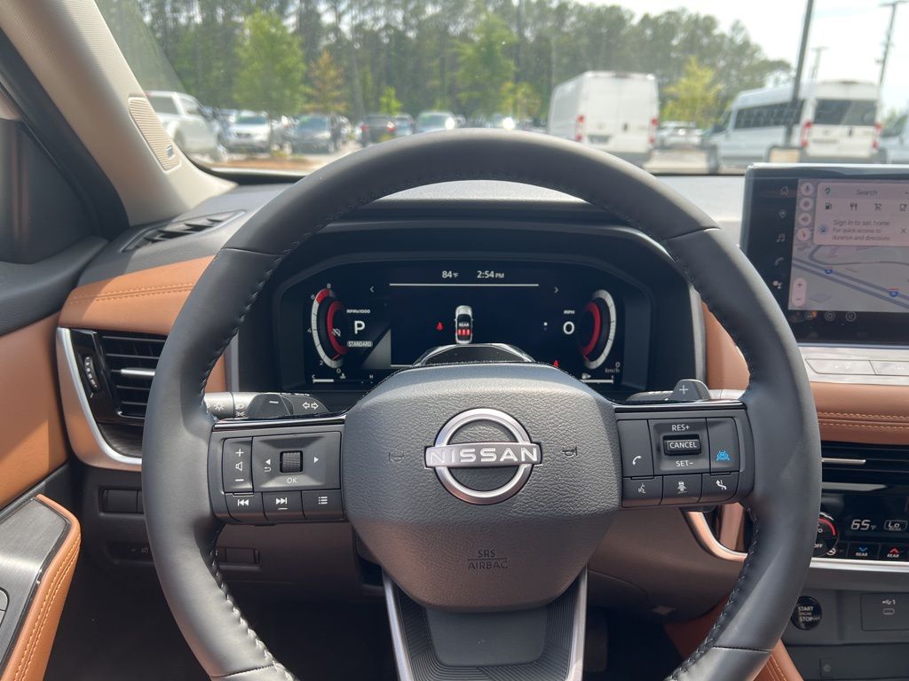 2025 Everest White Pearl Nissan Rogue Platinum FWD SUV