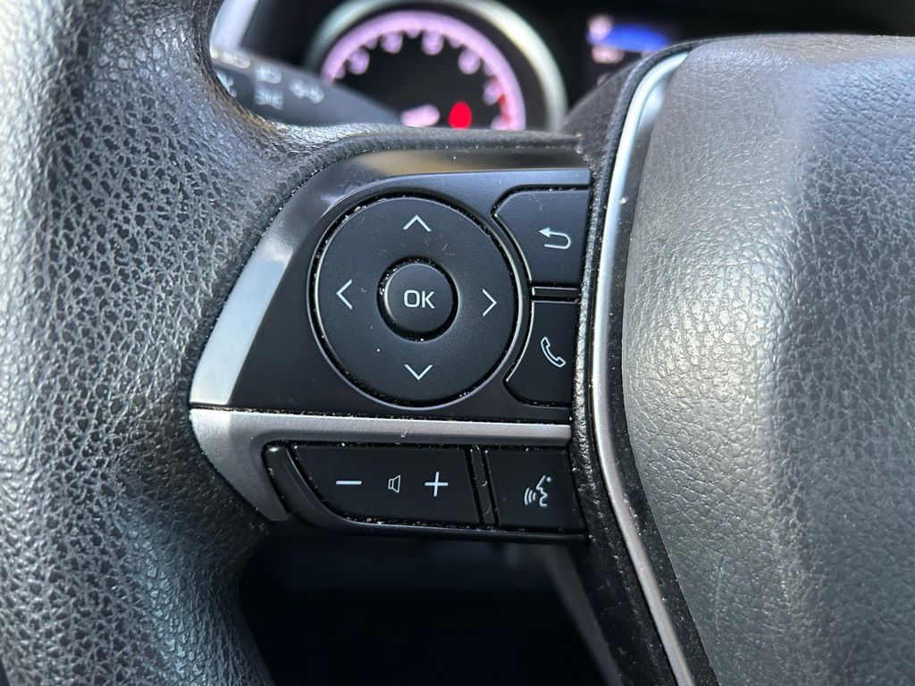 2024 Toyota Camry LE 20