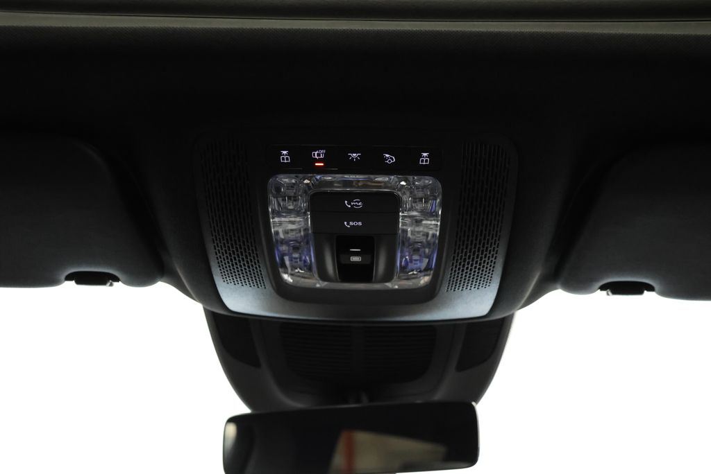 Thumbnail: 2026 Mercedes-Benz GLE - 16