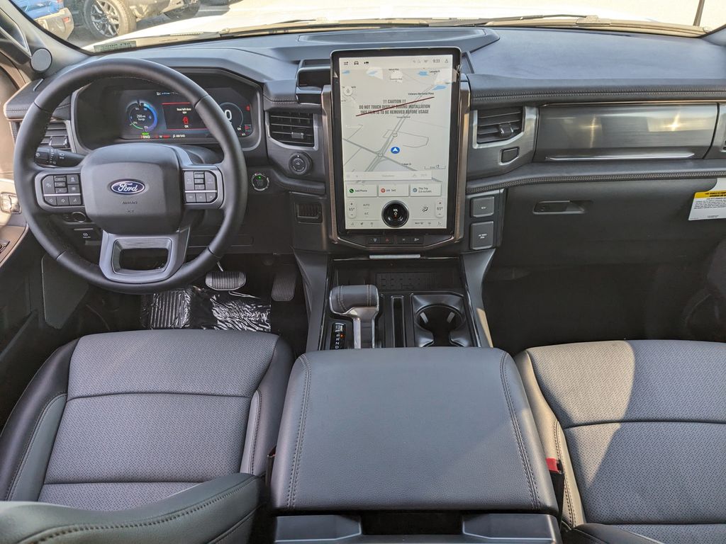 2025 Ford F-150 Lightning Lariat