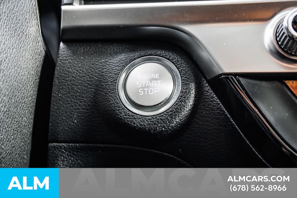 Used 2024 Black Kia S image 29