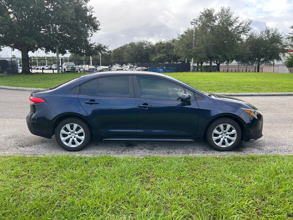 Thumbnail: 2022 Toyota Corolla - 6