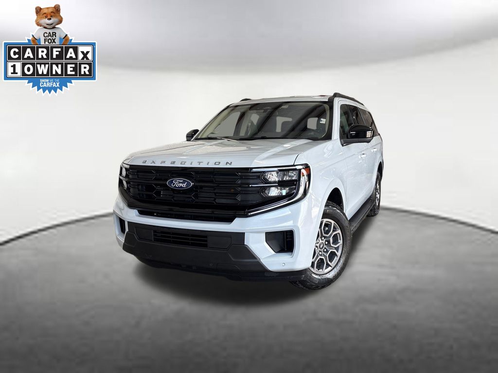 Space Silver Metallic 2025 Ford Expedition MAX Active RWD SUV / Crossover 4X2 Automatic