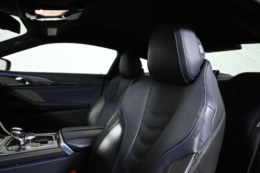 Thumbnail: 2023 BMW 8 Series - 4