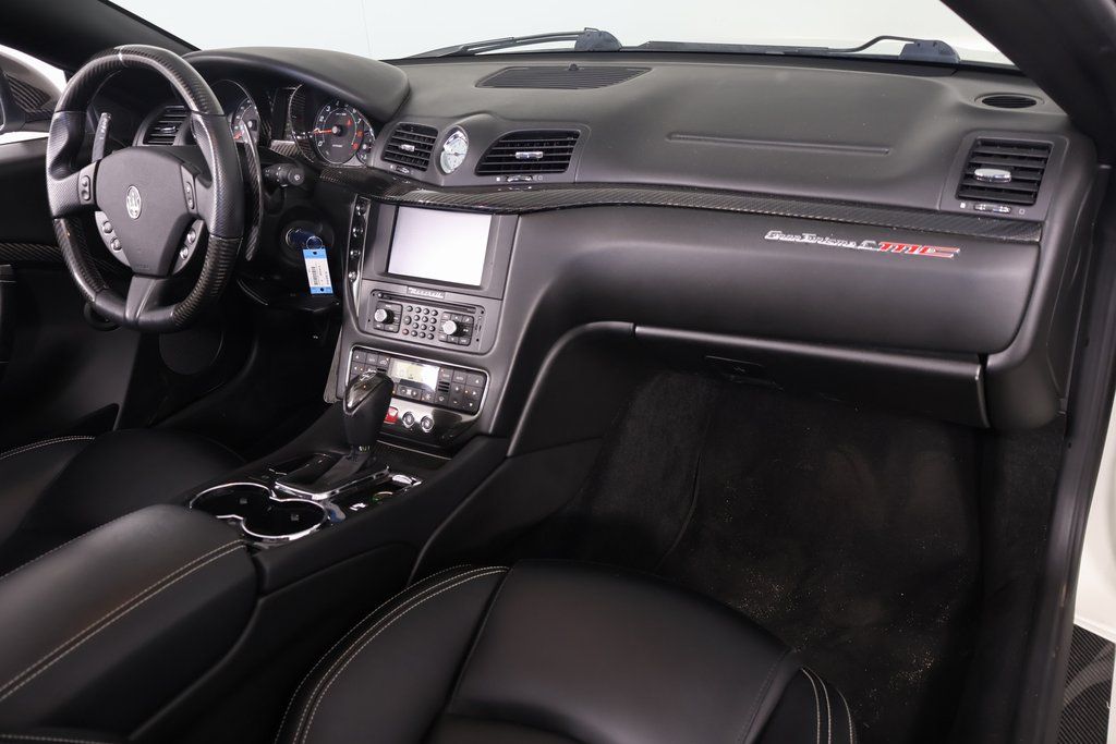 Thumbnail: 2013 Maserati GranTurismo - 10