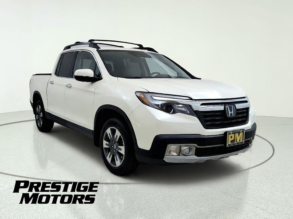White 2019 Honda Ridgeline Pickup Truck All-Wheel Drive 6-Speed Automatic