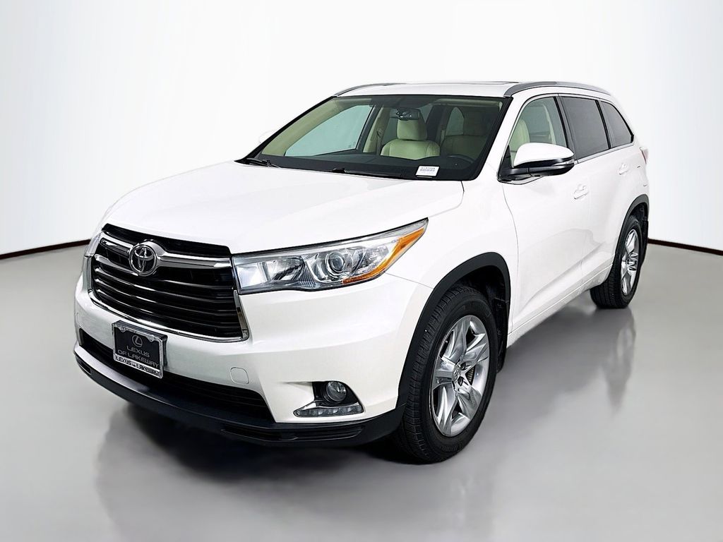 Thumbnail: 2015 Toyota Highlander - 1