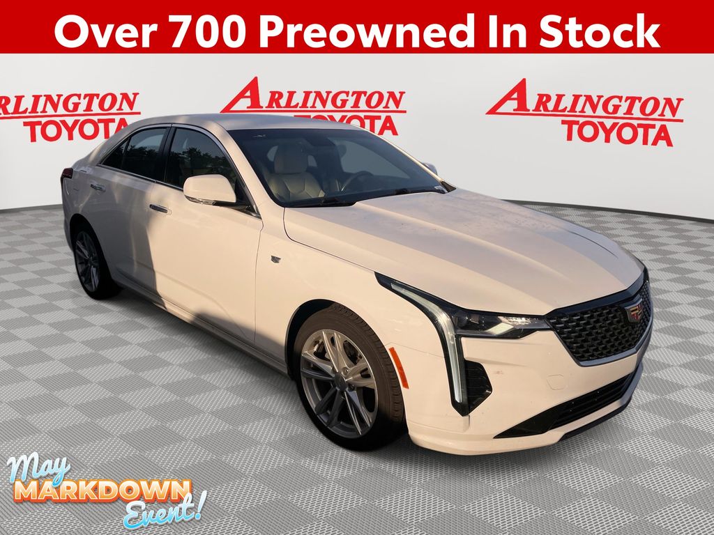 2020 Cadillac CT4 Luxury's photo