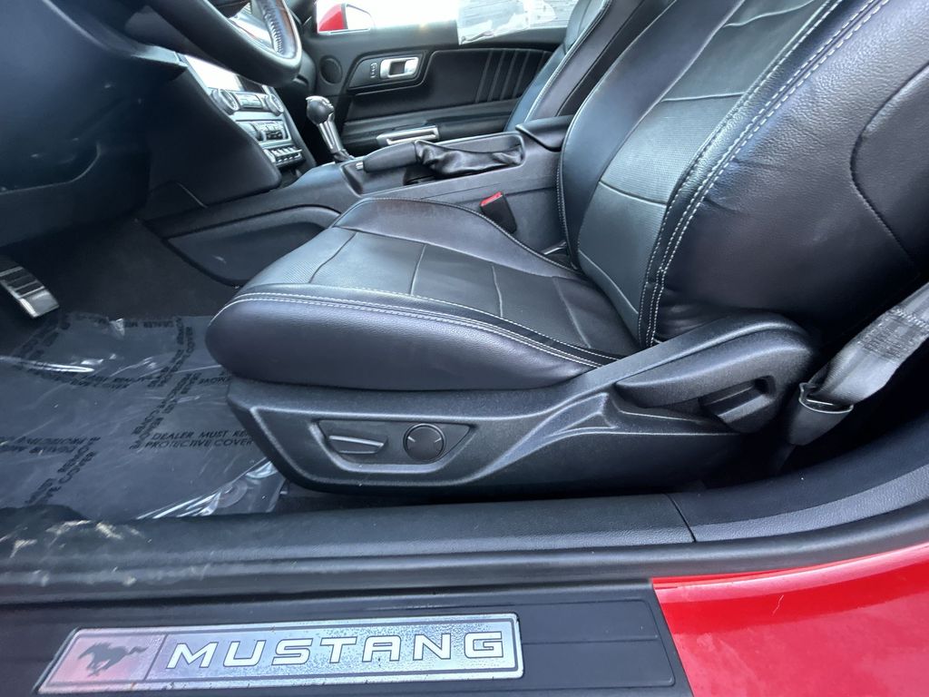 Thumbnail: 2020 Ford Mustang - 12