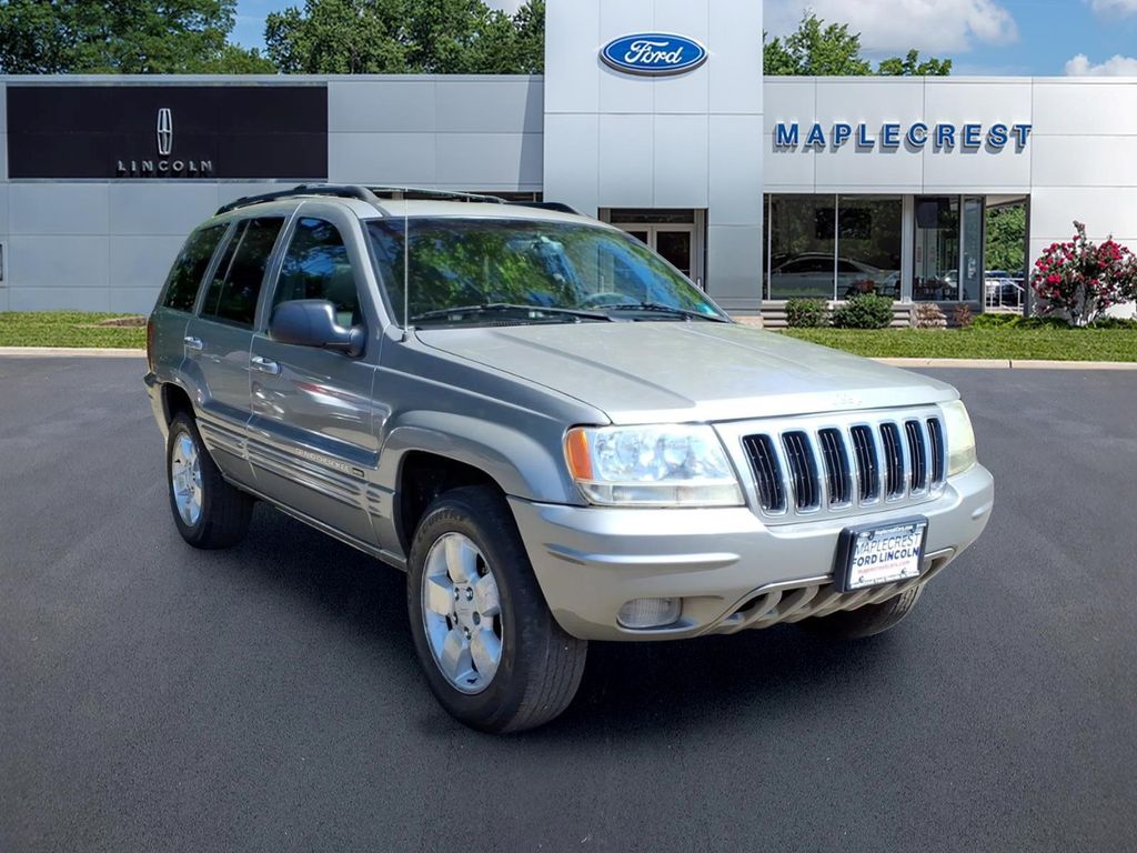 Silver 2001 Jeep Grand Cherokee SUV / Crossover Rear-Wheel Drive 5-Speed Automatic