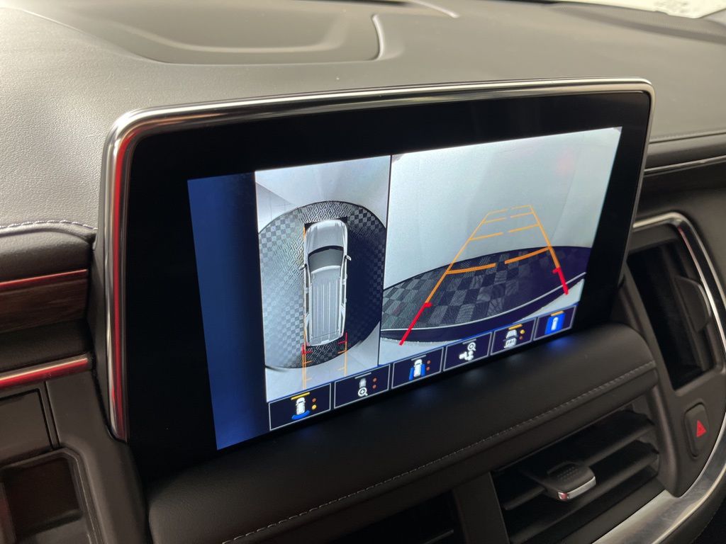 Thumbnail: 2024 Chevrolet Suburban - 32