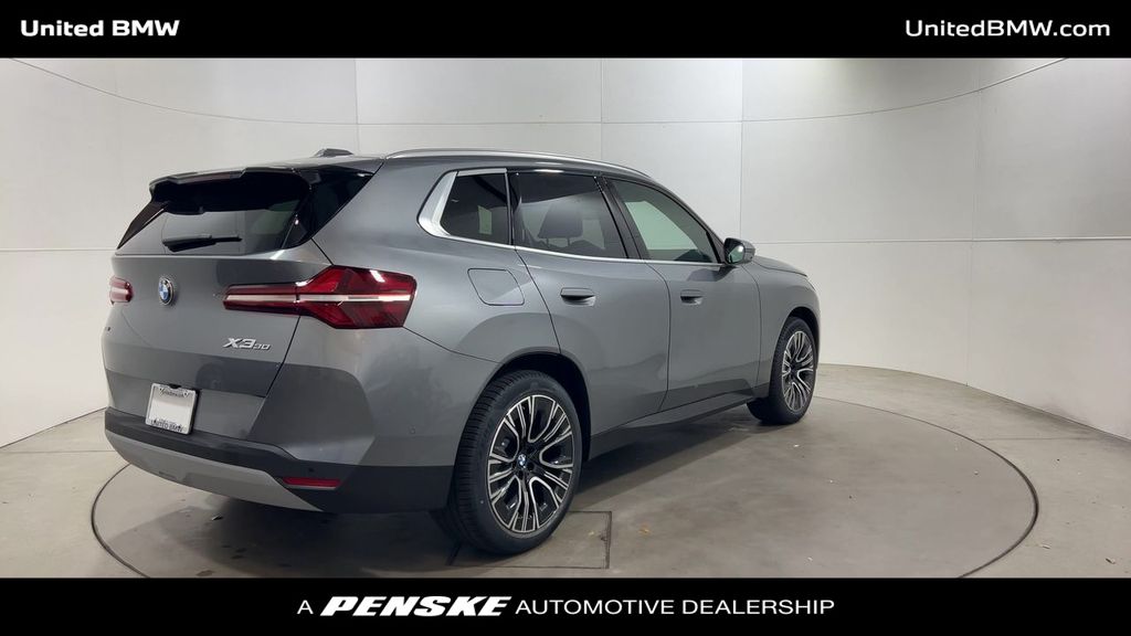 Thumbnail: 2025 BMW X3 - 8
