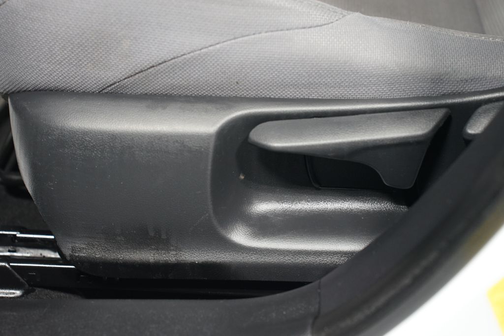 Thumbnail: 2022 Toyota Corolla - 31