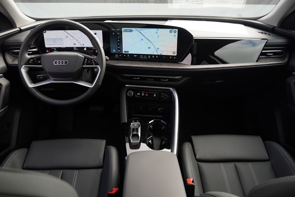 Thumbnail: 2026 Audi Q5 - 9
