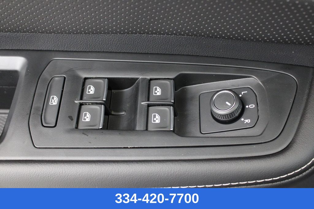 new 2026 Volkswagen Atlas Cross Sport car