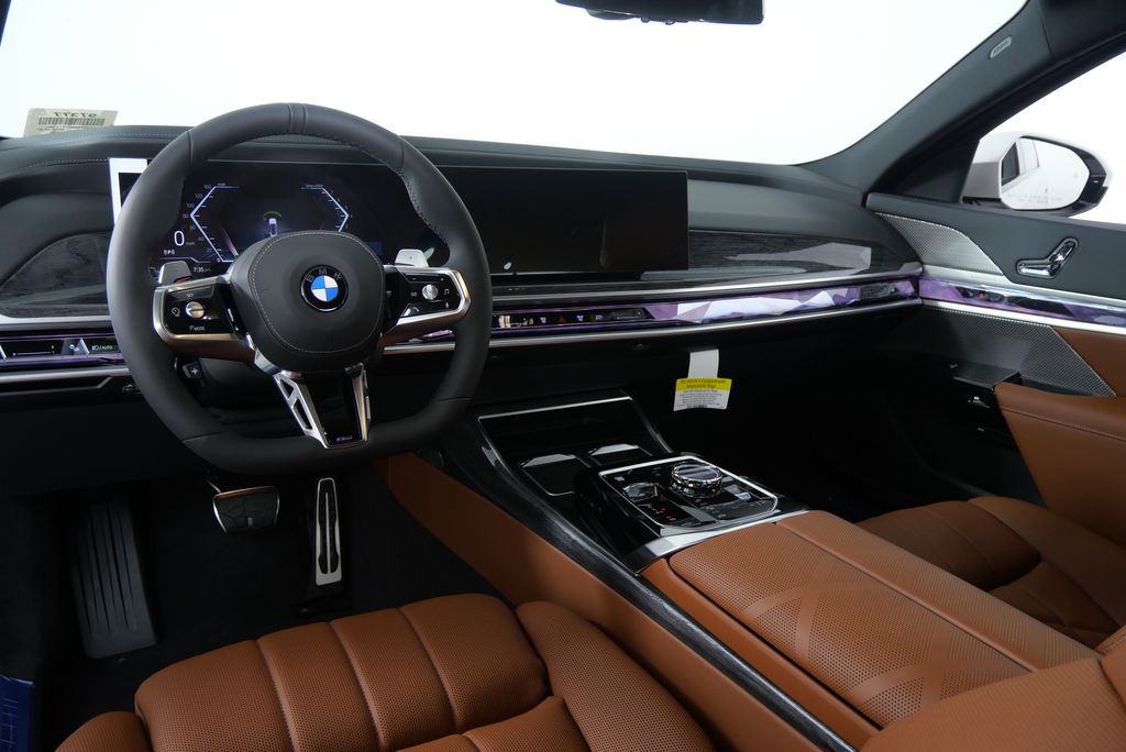 2025 BMW 7 Series 740i 16
