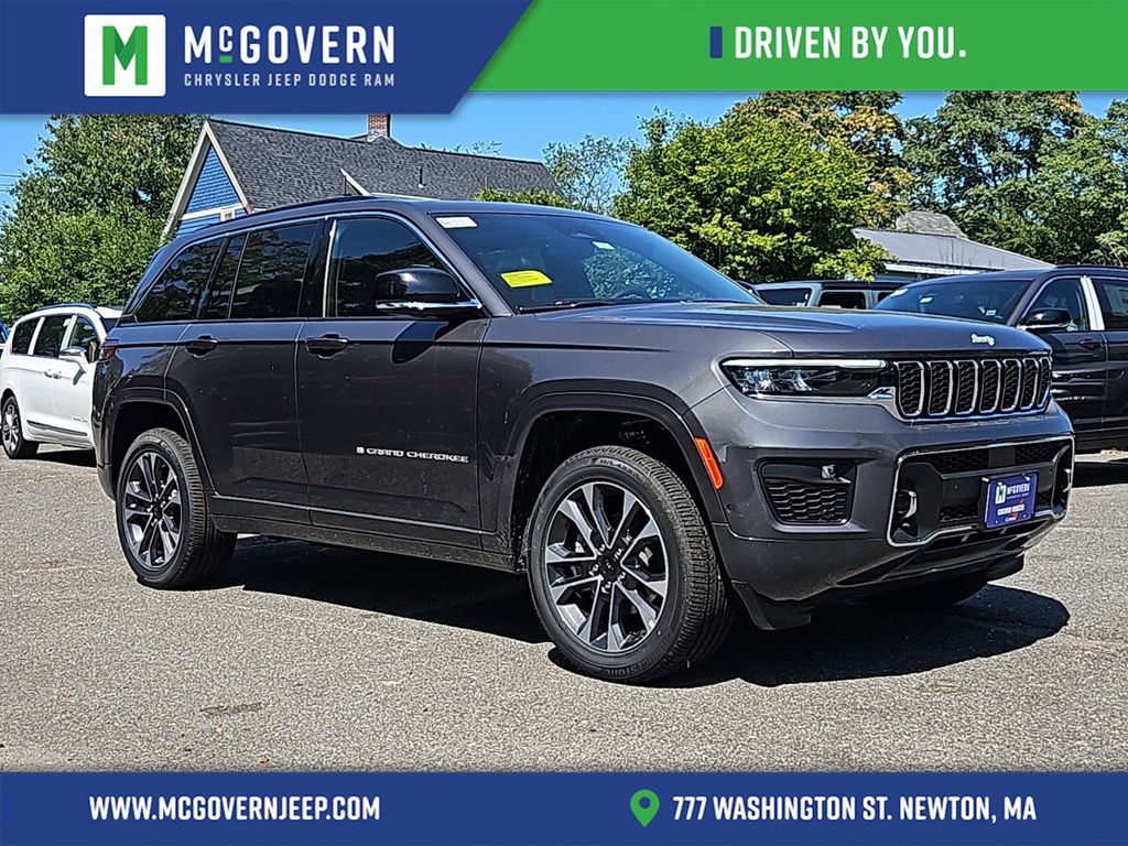 2025 Jeep Grand Cherokee Overland photo