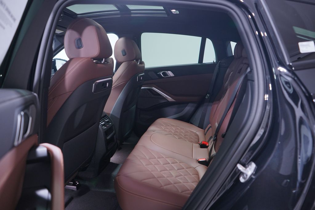 Thumbnail: 2026 BMW X6 - 9