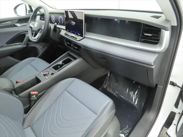 Thumbnail: 2026 Volkswagen Tiguan - 15