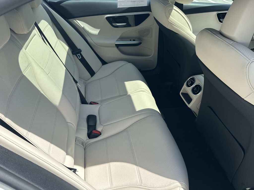 Thumbnail: 2025 Mercedes-Benz C-Class - 24